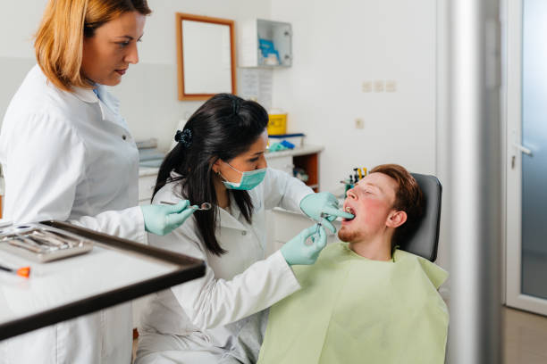 Best Emergency Gum Pain Relief  in Fort Bliss, TX